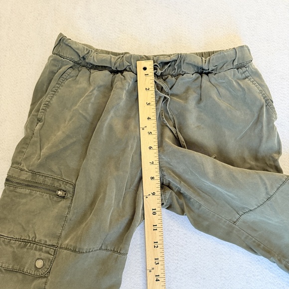 Shein Cargo green cropped pull over casual pants small - Picture 5 of 7